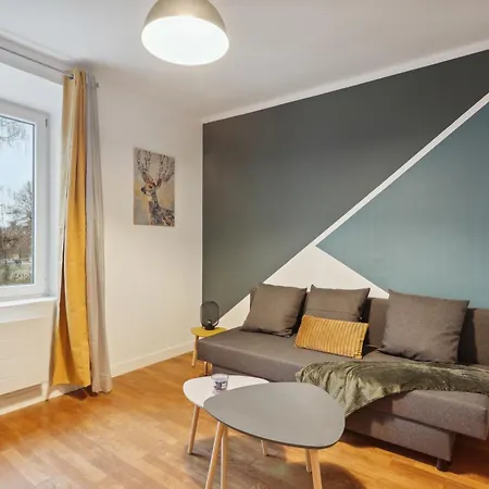 Chic House With Parking