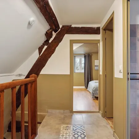 Chic House With Parking *